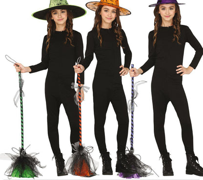 Witches Broomstick, Orange